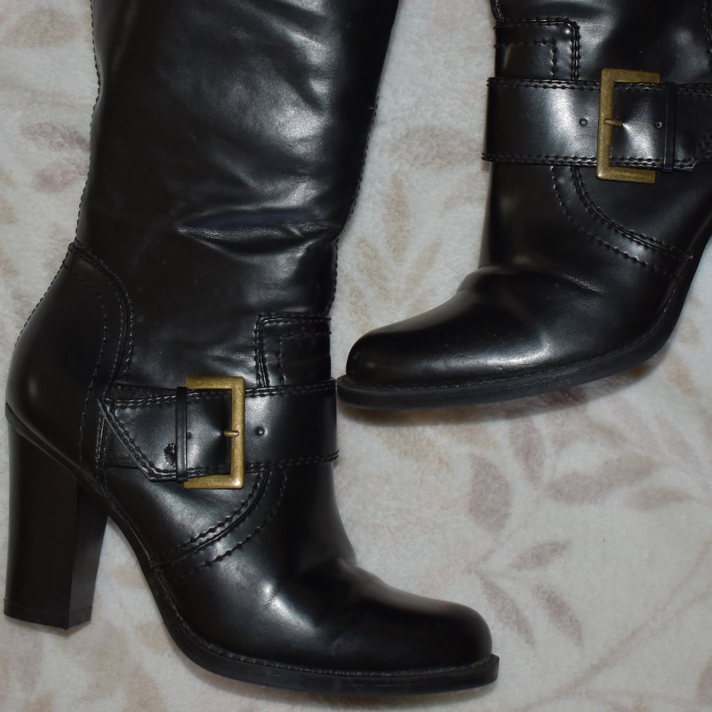 Black Boots